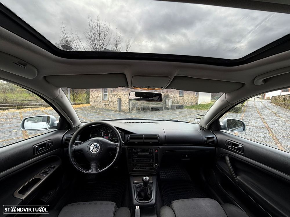 VW Passat 1.9 TDi Confortline Plus 6V - 5