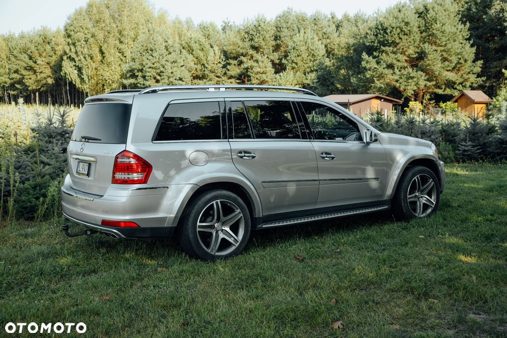 Mercedes-Benz GL 500 - 5