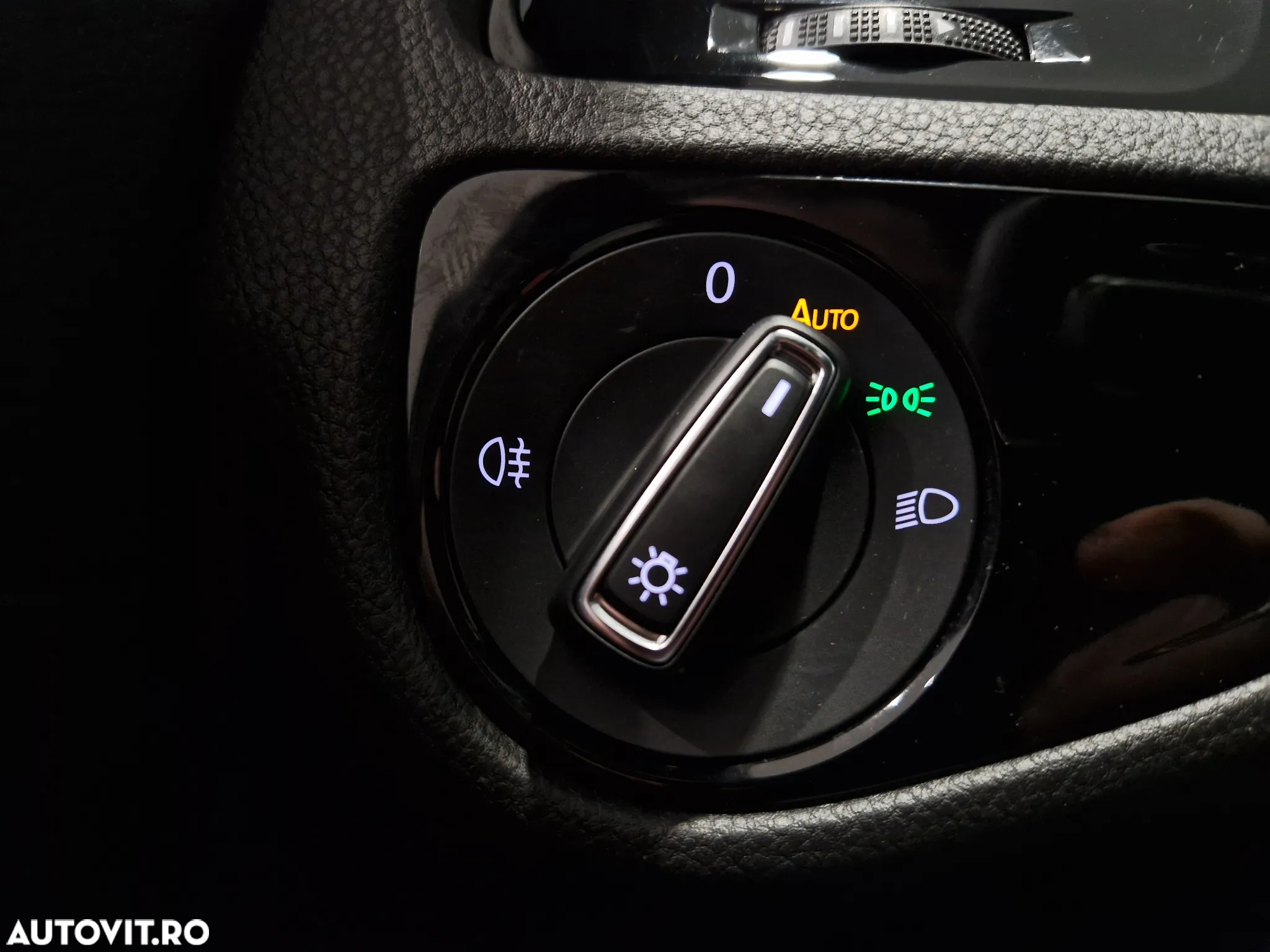 Volkswagen Golf 2.0 TSI DSG R - 16