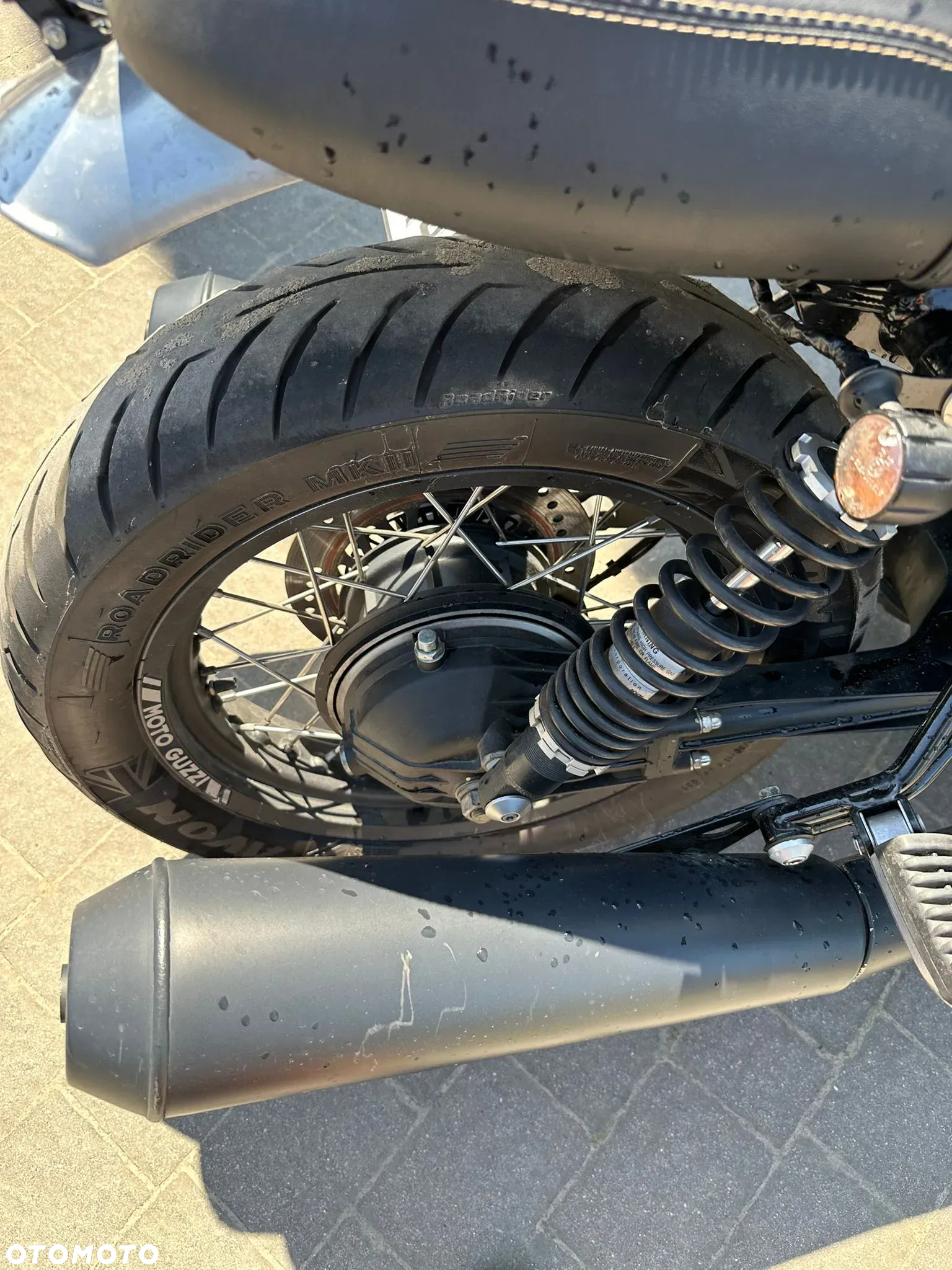 Moto Guzzi V7 - 3