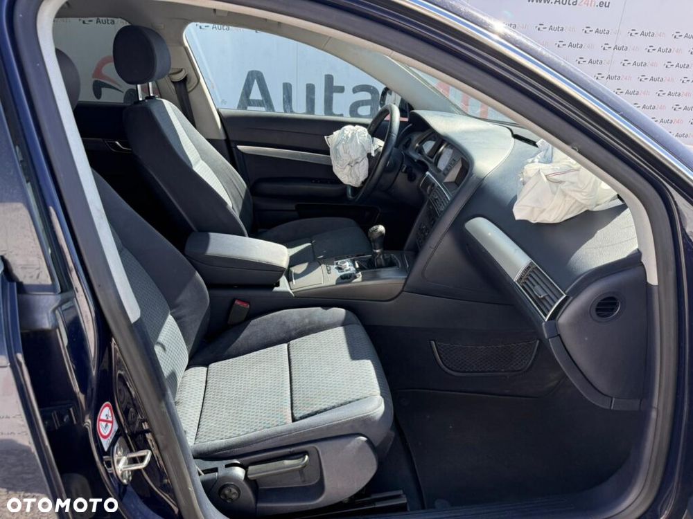 Audi A6 Limousine 2.4 - 14