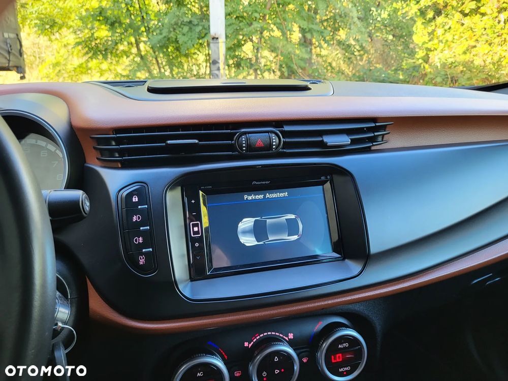 Alfa Romeo Giulietta 1.4 TB 16V - 22