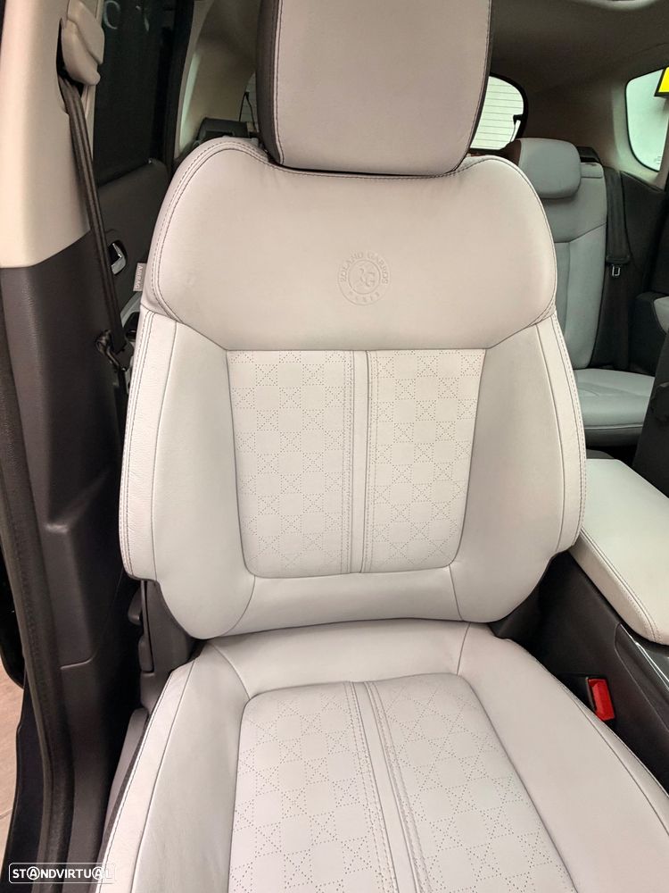 Peugeot 3008 1.6 HDi Roland Garros - 29