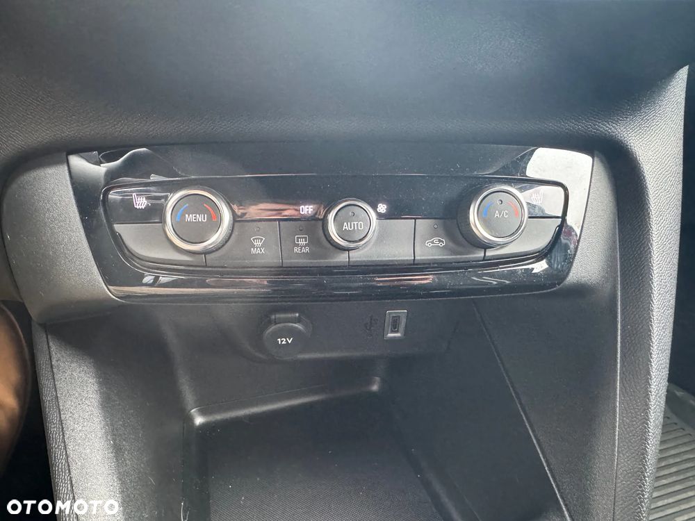 Opel Corsa 1.2 T mHEV GS eDCT - 13