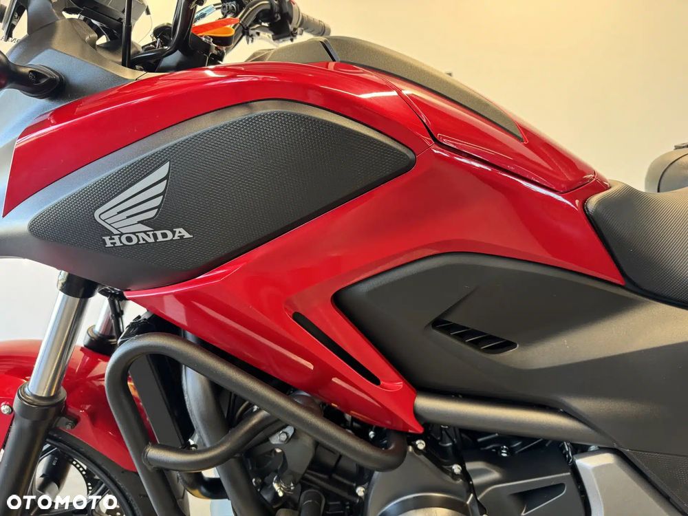 Honda NC - 23