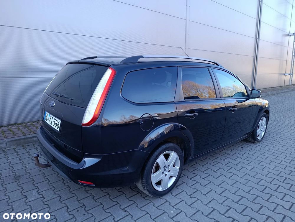 Ford Focus 1.6 16V Style - 15