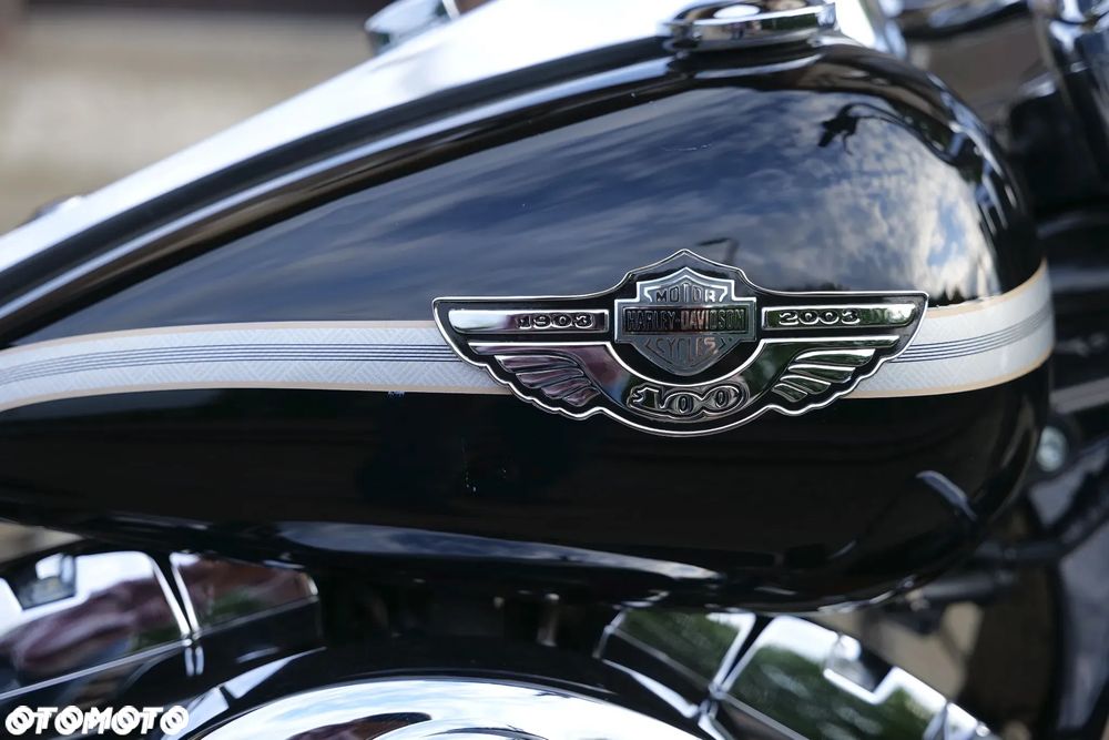 Harley-Davidson Touring Road King - 19