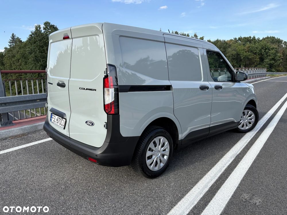 Ford Transit Courier 1.5 100 KM diesel - 4