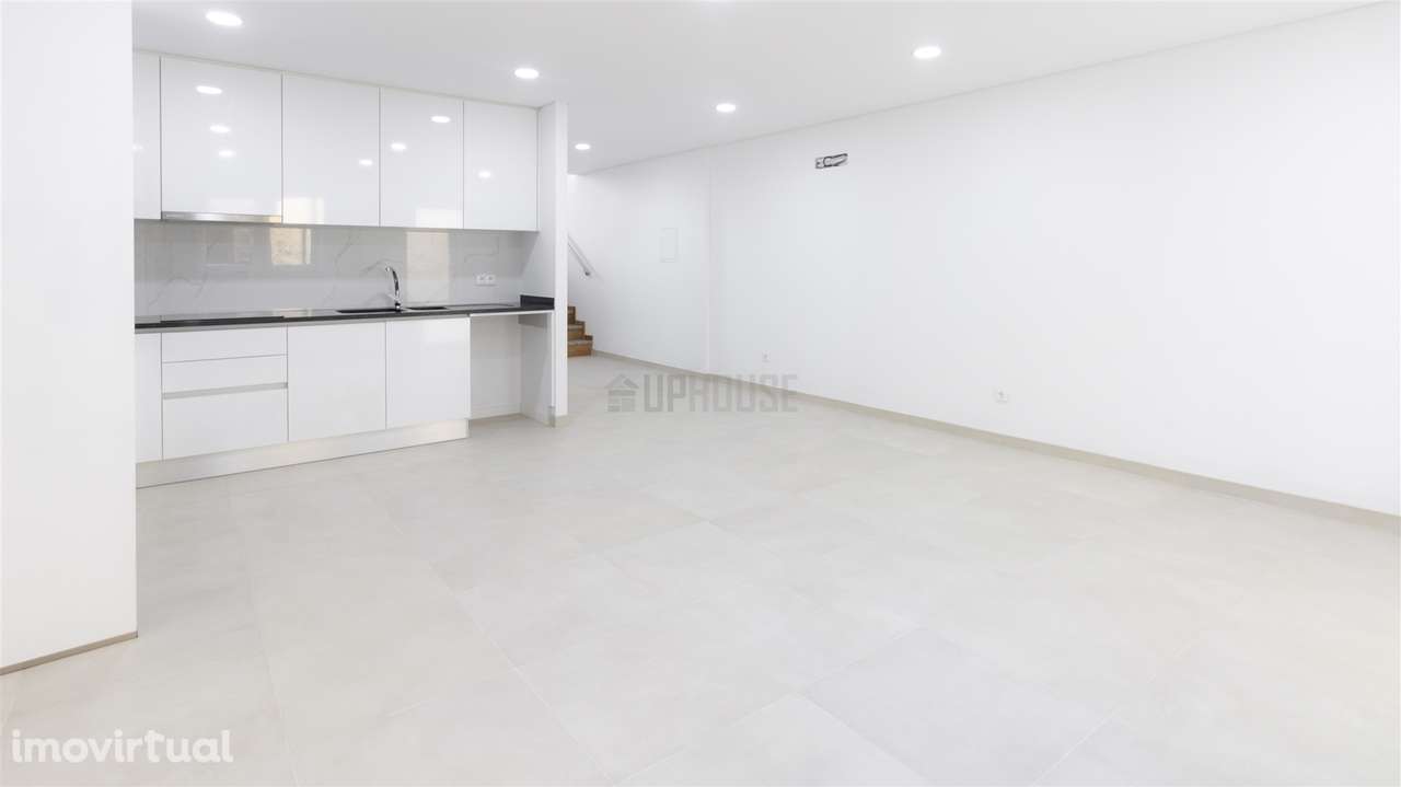 Moradia T3 Nova - Freguesia do Campo, Viseu - Grande imagem: 2/19