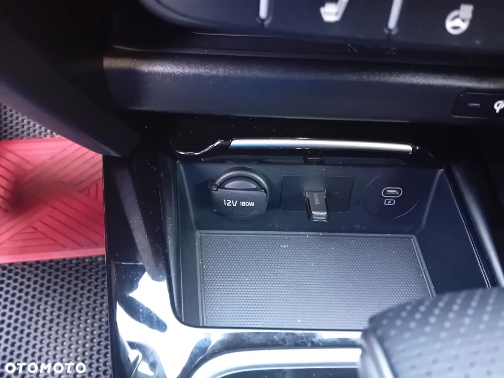 Kia Ceed 1.5 T-GDI GT-Line DCT - 6