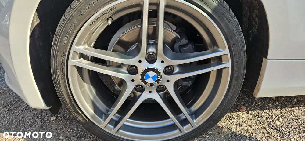 BMW Seria 1 - 17