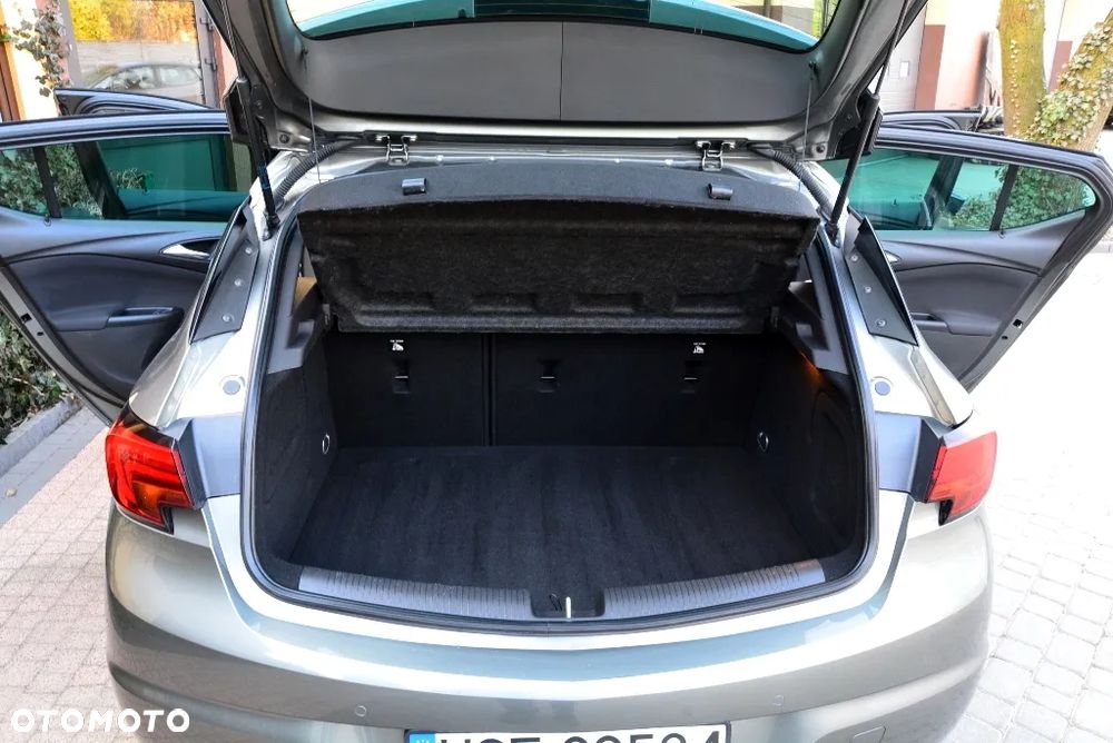 Opel Astra 1.4 Turbo Innovation - 18