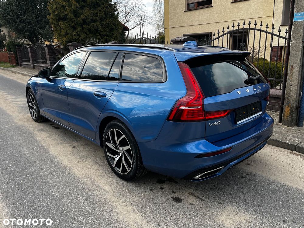 Volvo V60 T8 AWD Twin Engine Geartronic R-Design - 6