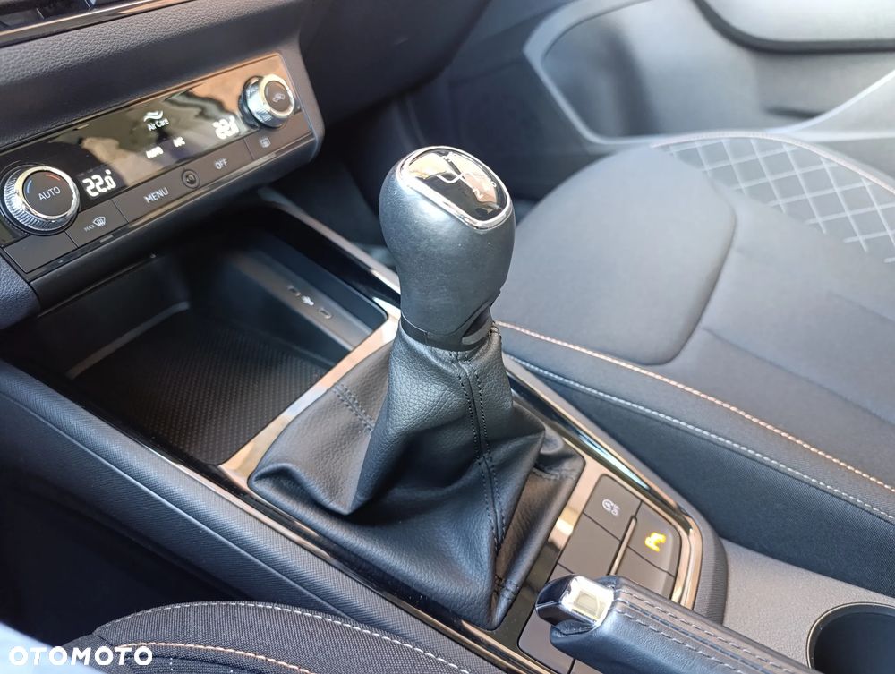 Skoda Kamiq 1.0 TSI Ambition - 32