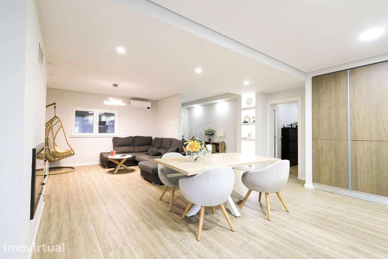 QUINTA EXCLUSIVA EM SETÚBAL | 5.000 M² DE PRIVACIDADE, PISCINA E ANEXO - Grande imagem: 3/48