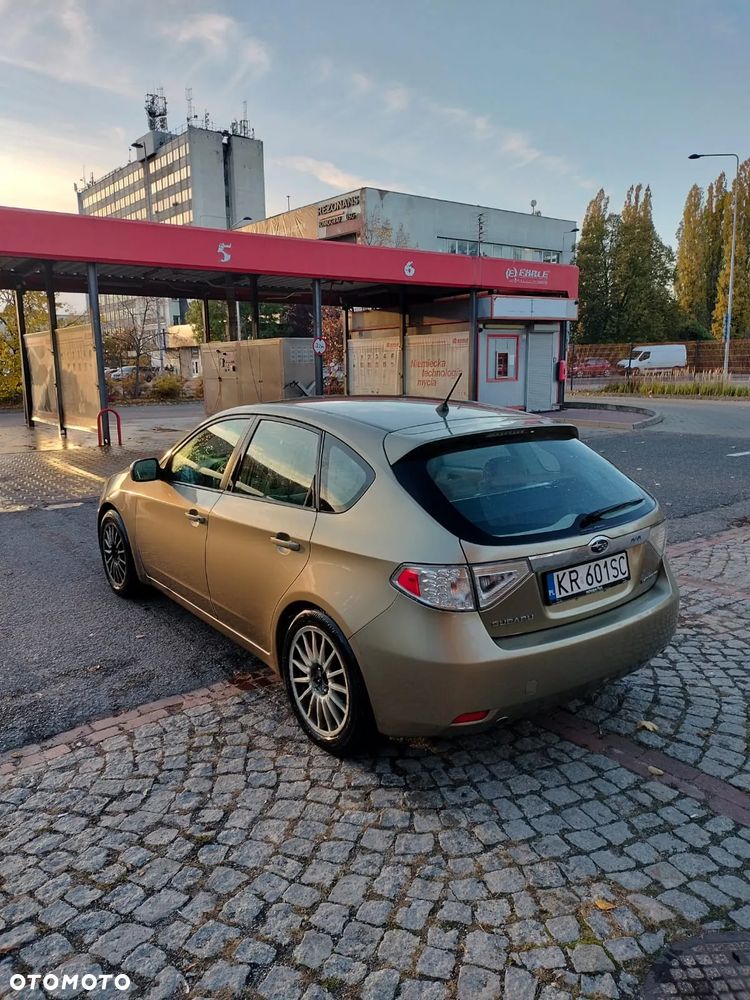 Subaru Impreza - 3
