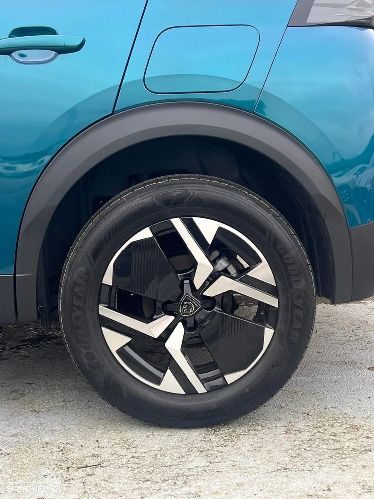 Peugeot 2008 1.2 PureTech Allure - 4