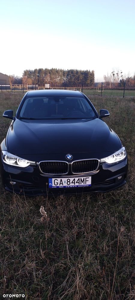 BMW Seria 3 318i Advantage - 8