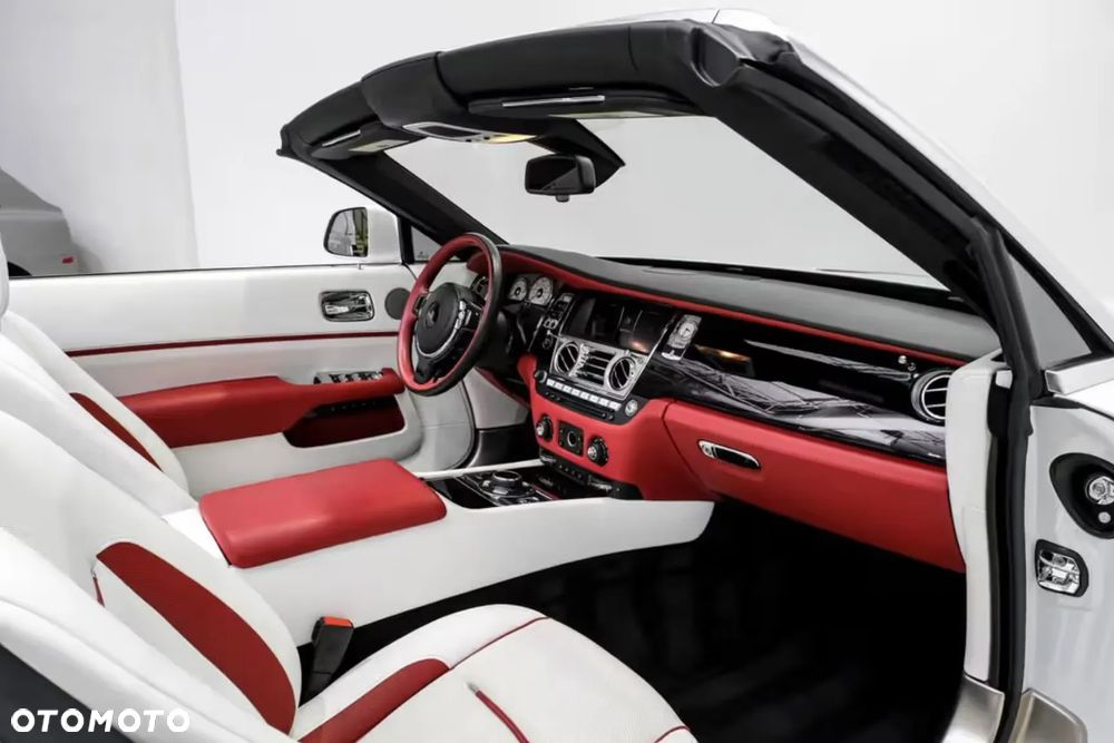 Rolls-Royce Dawn - 12