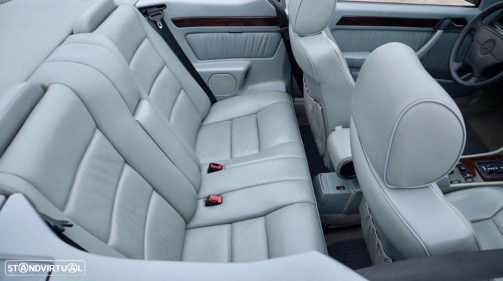 Mercedes-Benz E 220 - 48