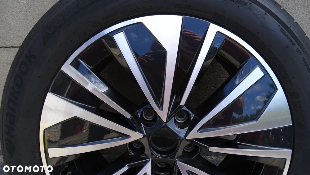 SKODA SUPERB IV 3P0 7.5Jx17H2 ET41 5X112 - felga - 2