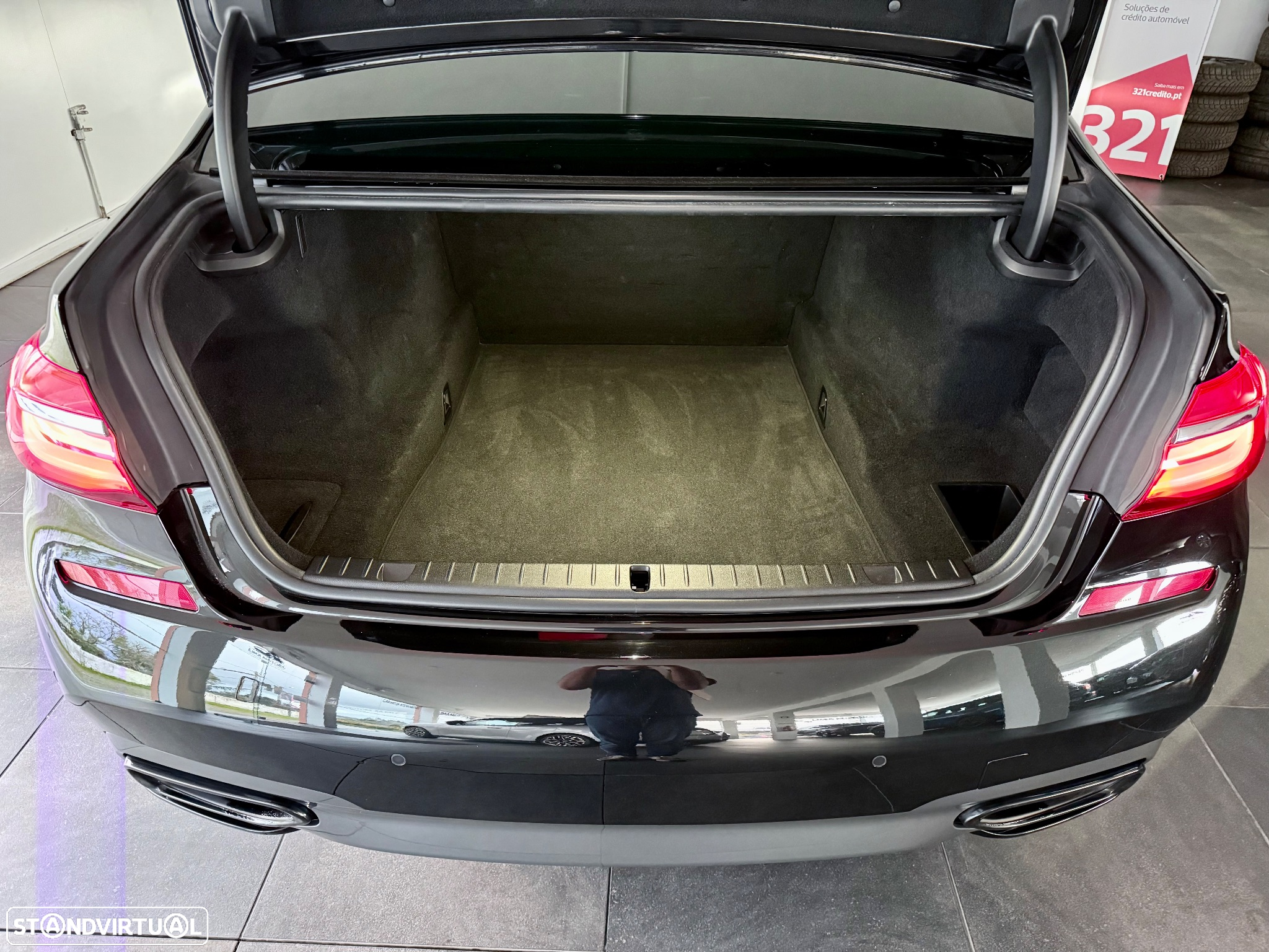 BMW 740 d xDrive Pack M - 48
