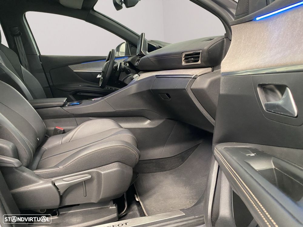 Peugeot 3008 1.6 Hybrid GT e-EAT8 - 16
