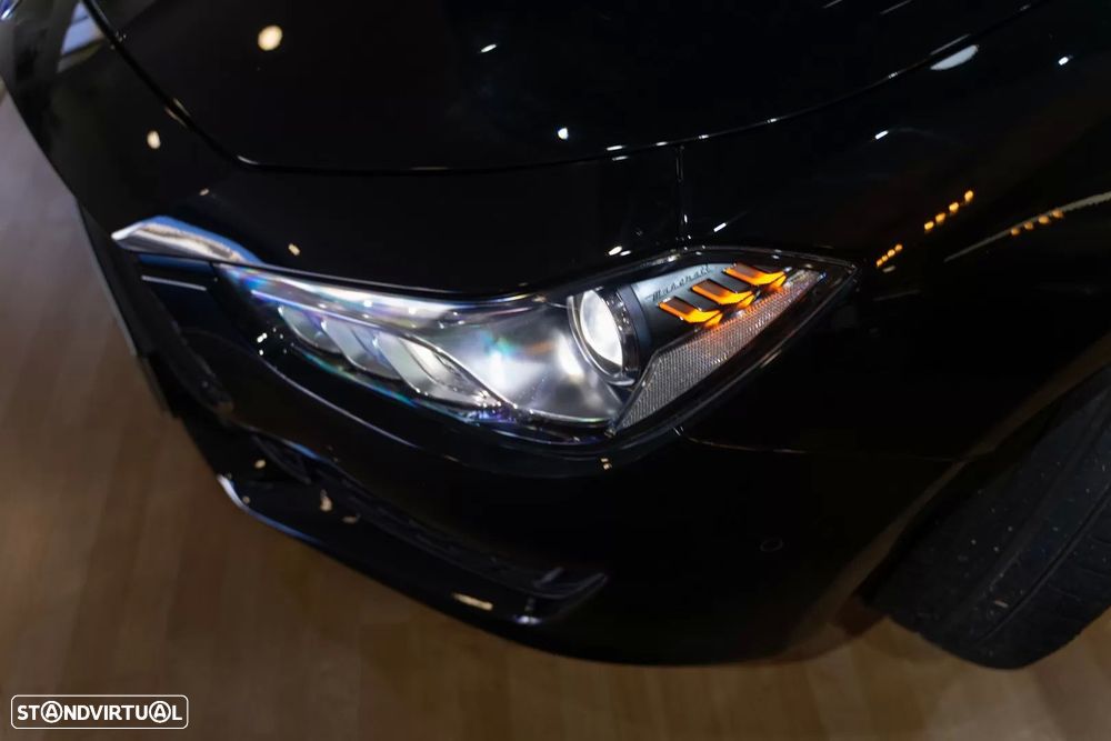 Maserati Ghibli — fotografia 6