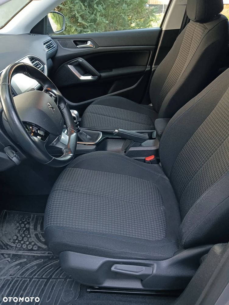 Peugeot 308 BlueHDi 130 Stop & Start Active - 8