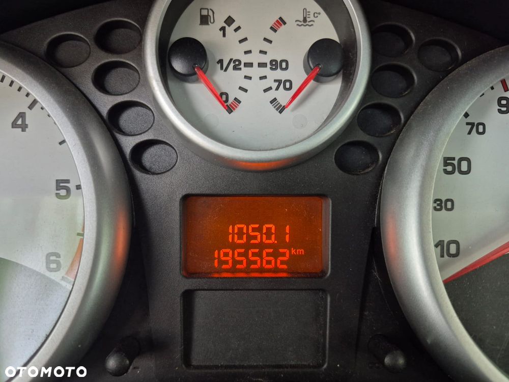 Peugeot 207 1.6 HDi - 11