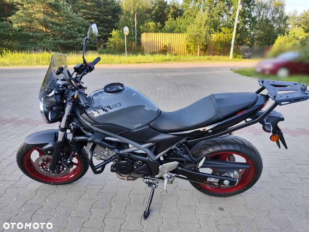 Suzuki SV - 2