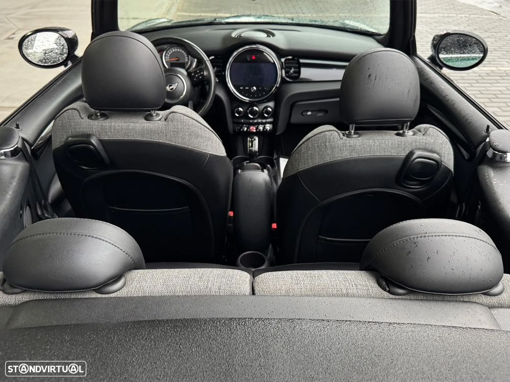 MINI Cabrio Cooper Classic Auto - 18