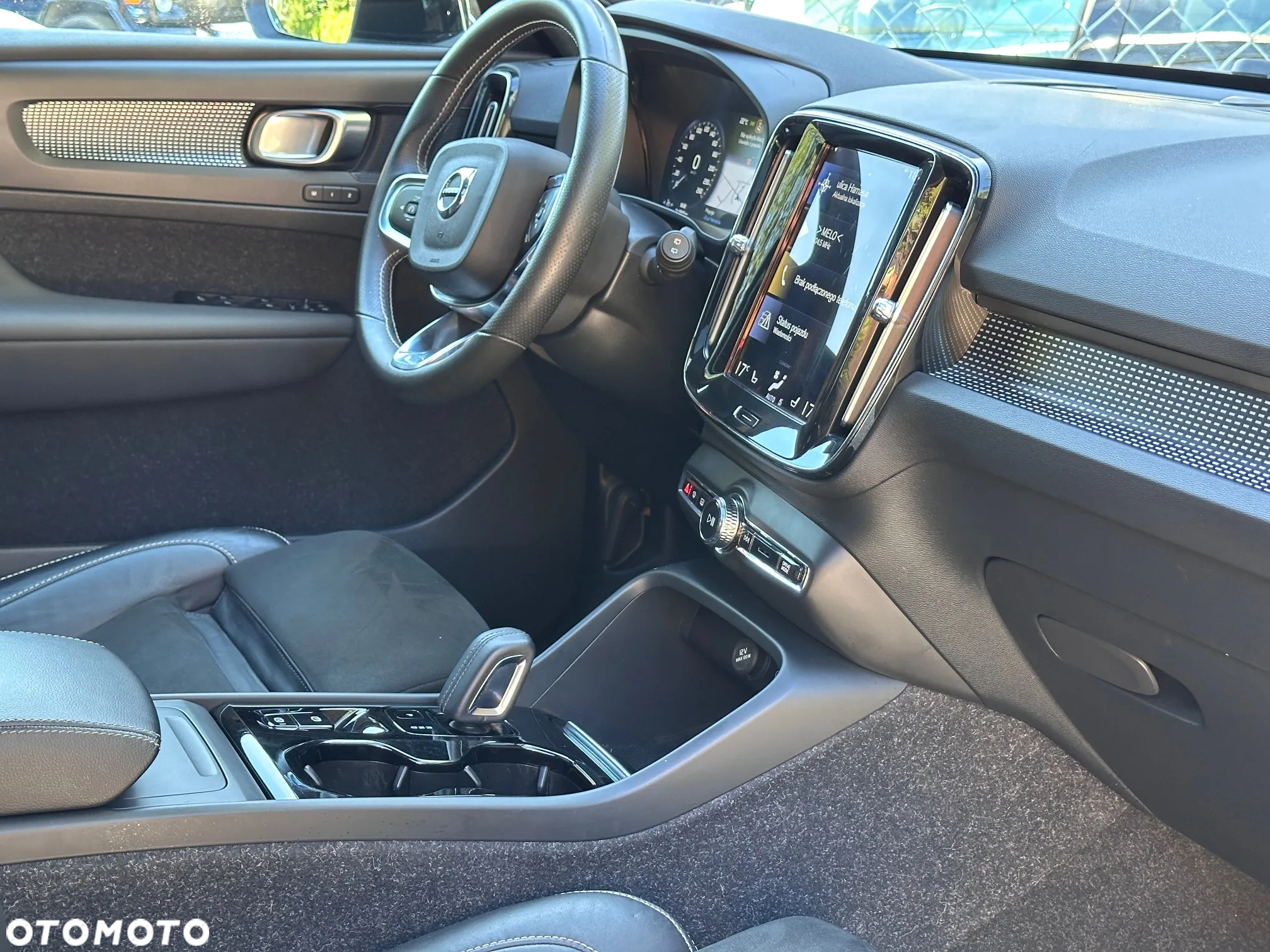 Volvo XC 40 T5 AWD Geartronic R-Design - 30
