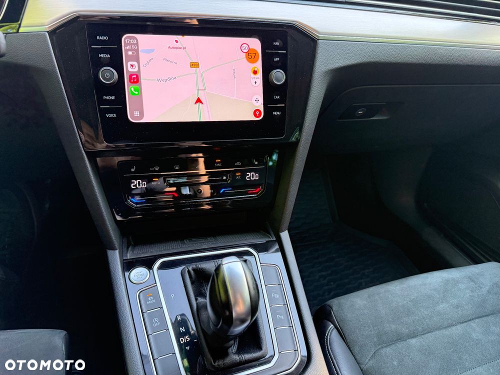 Volkswagen Passat Variant 2.0 TDI EVO Elegance DSG - 22