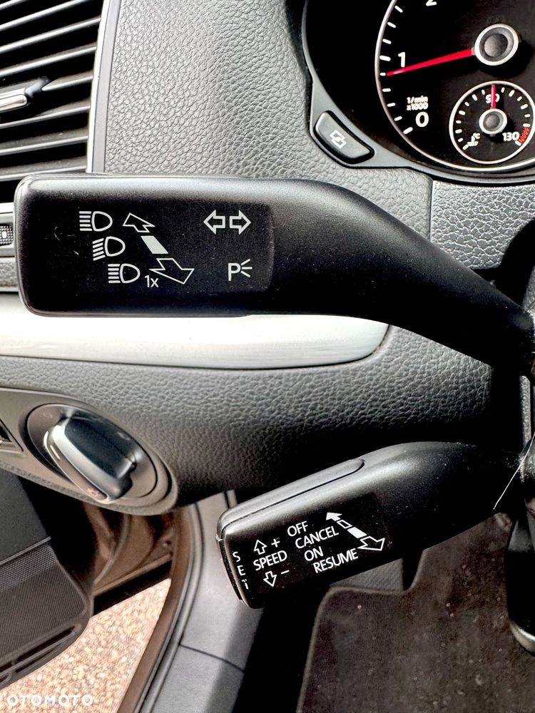Volkswagen Sharan 2.0 TDI Highline - 9
