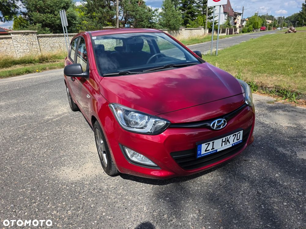 Hyundai i20 1.2 Trend - 14