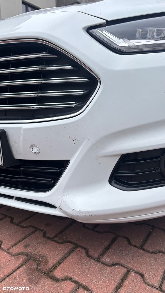 Ford Mondeo 2.0 EcoBoost Titanium - 6