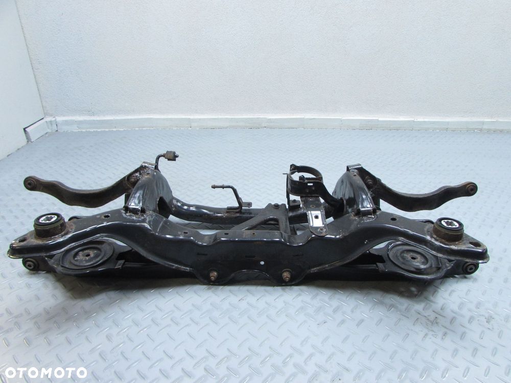VOLVO S60 II V60 10-18 WOZEK LAWA BELKA KOLYSKA ZAWIESZENIA TYL - 11