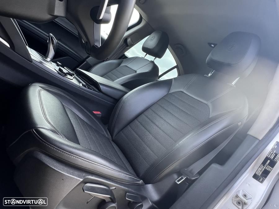 Alfa Romeo Stelvio 2.2 D Super AT8 - 17