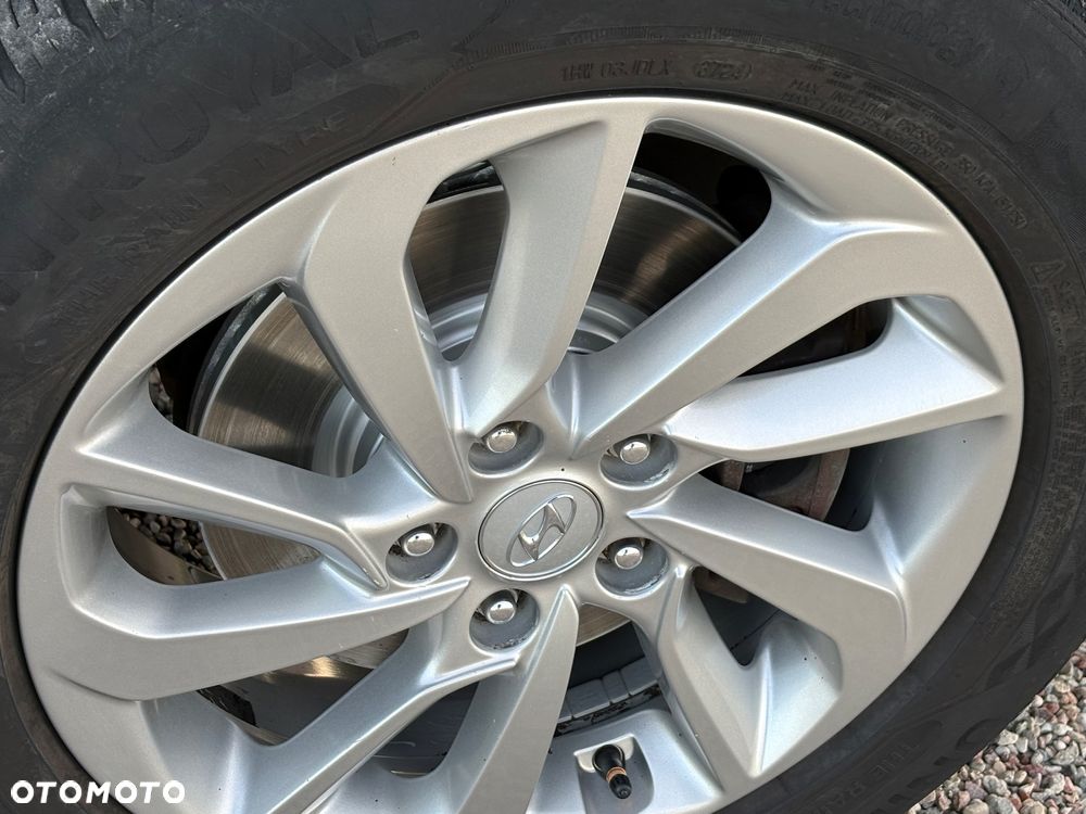 Hyundai Tucson blue 1.7 CRDi 2WD Style - 28