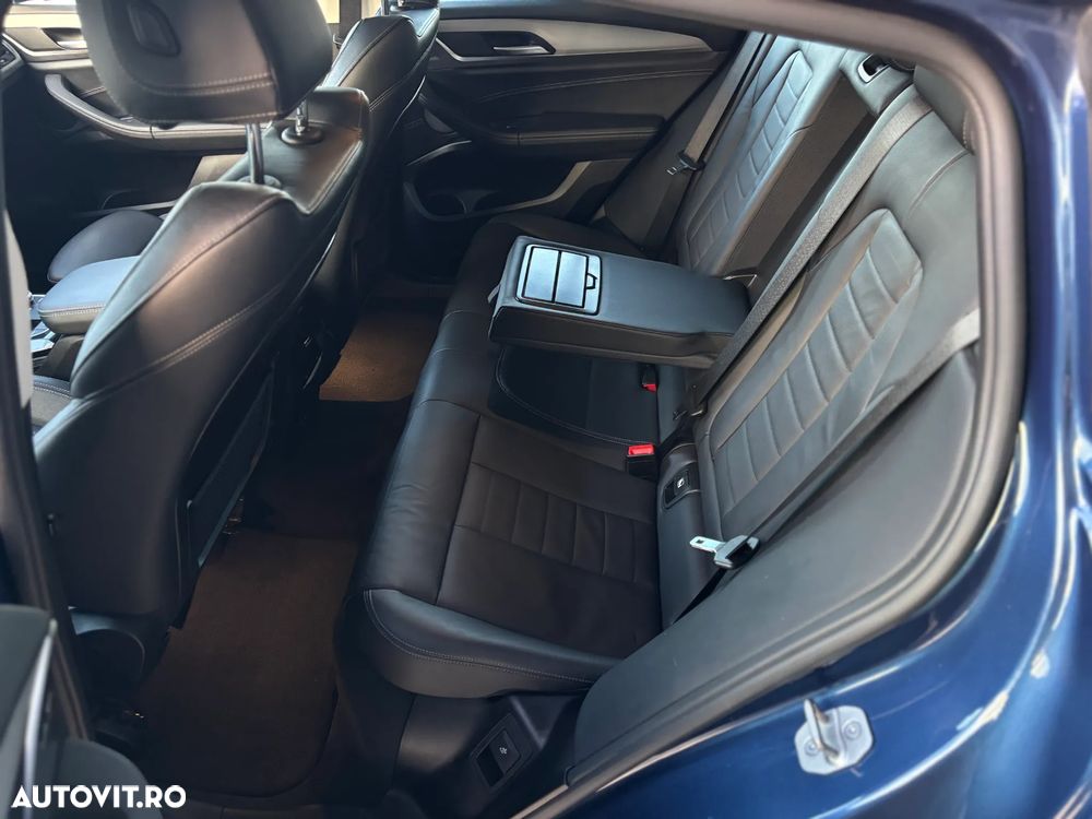 BMW X4 xDrive20d MHEV - 29