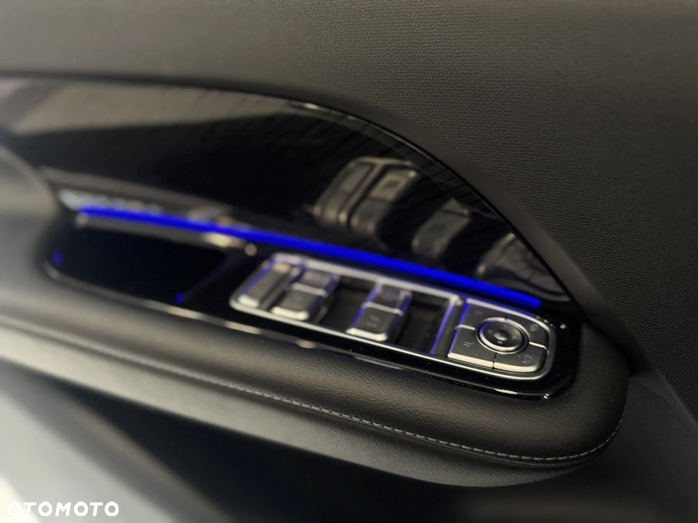 Hongqi HS3 1.5T FWD - 10