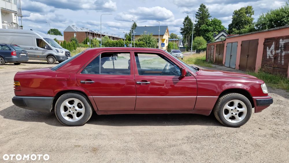 Mercedes-Benz W124 (1984-1993) - 8