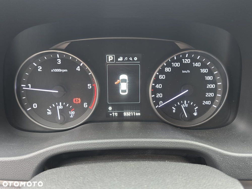 Hyundai Elantra 1.6 CRDi BlueDrive Style DCT - 9