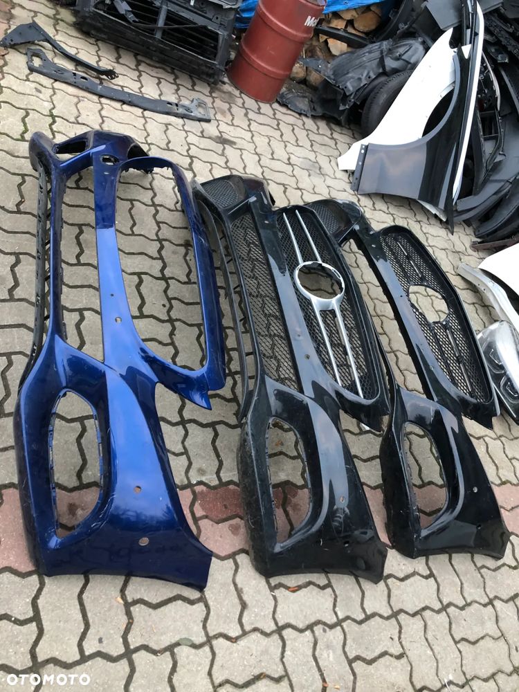 Zderzak przód przedni grrill Mercedes C-Klasa w205 AMG - 2