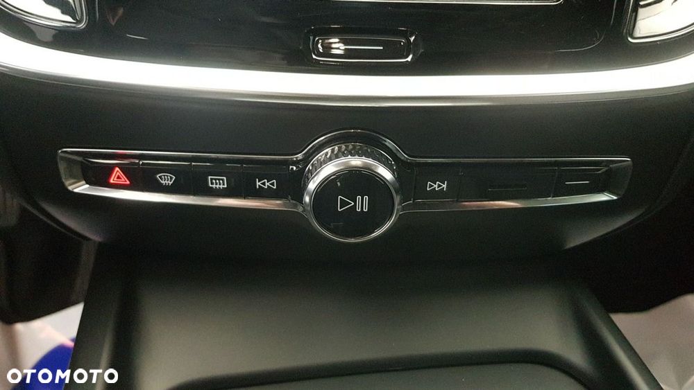 Volvo V60 - 25