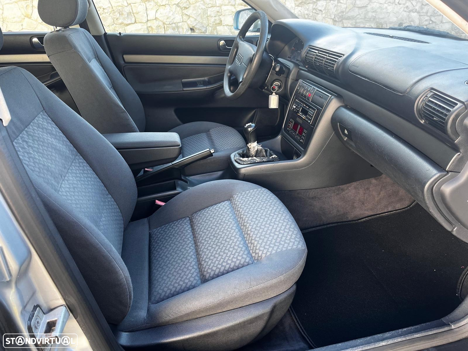 Audi A4 Avant 1.9 TDI Attraction - 7
