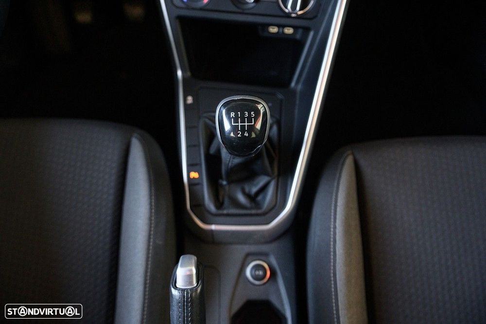 VW Taigo 1.0 TSI Urban - 43