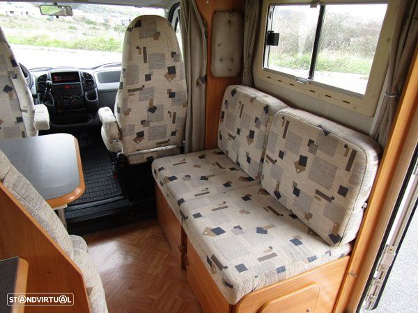 Adria Adriatik Coral 650 SP Cama Francesa - 46