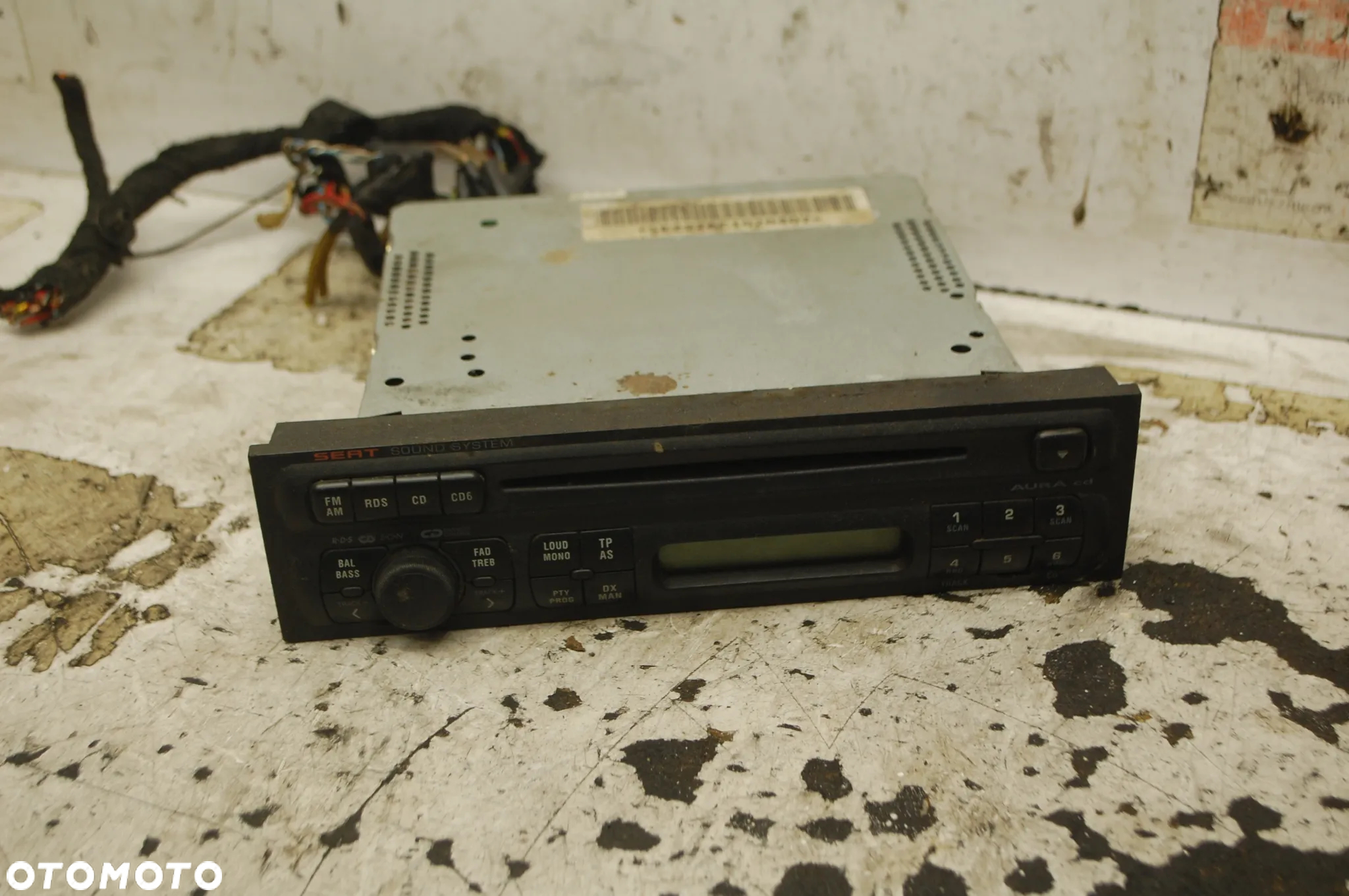 RADIO FABRYCZNE AURA CD 1M0035186K SEAT LEON I TOLEDO II - 4